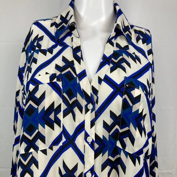 Express Shirt Womens Sz L Ivory Black Blue Patterned Pocket Button Up Blouse - Picture 6 of 11